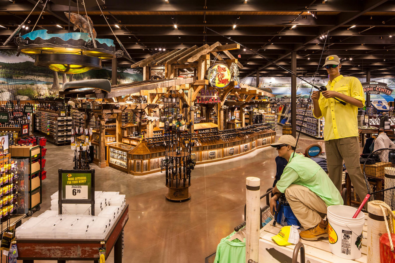 Stores like Bass Pro Shops and Restoration Hardware add restaurants and bars